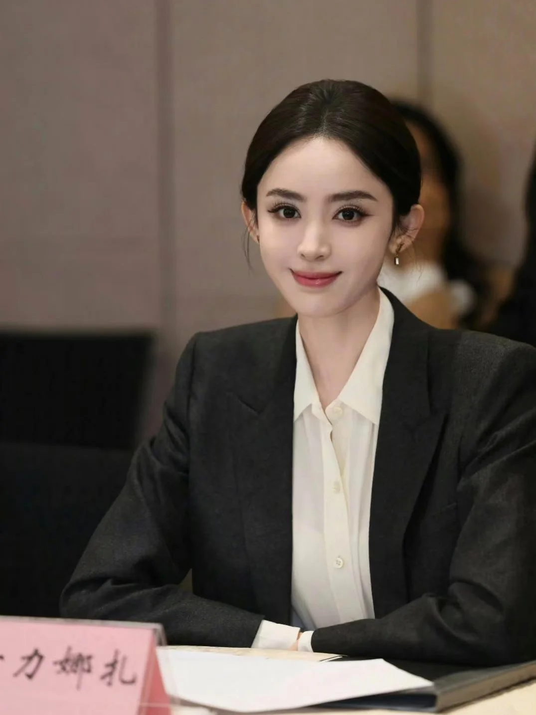 古力娜扎：异域风情的颜值暴击