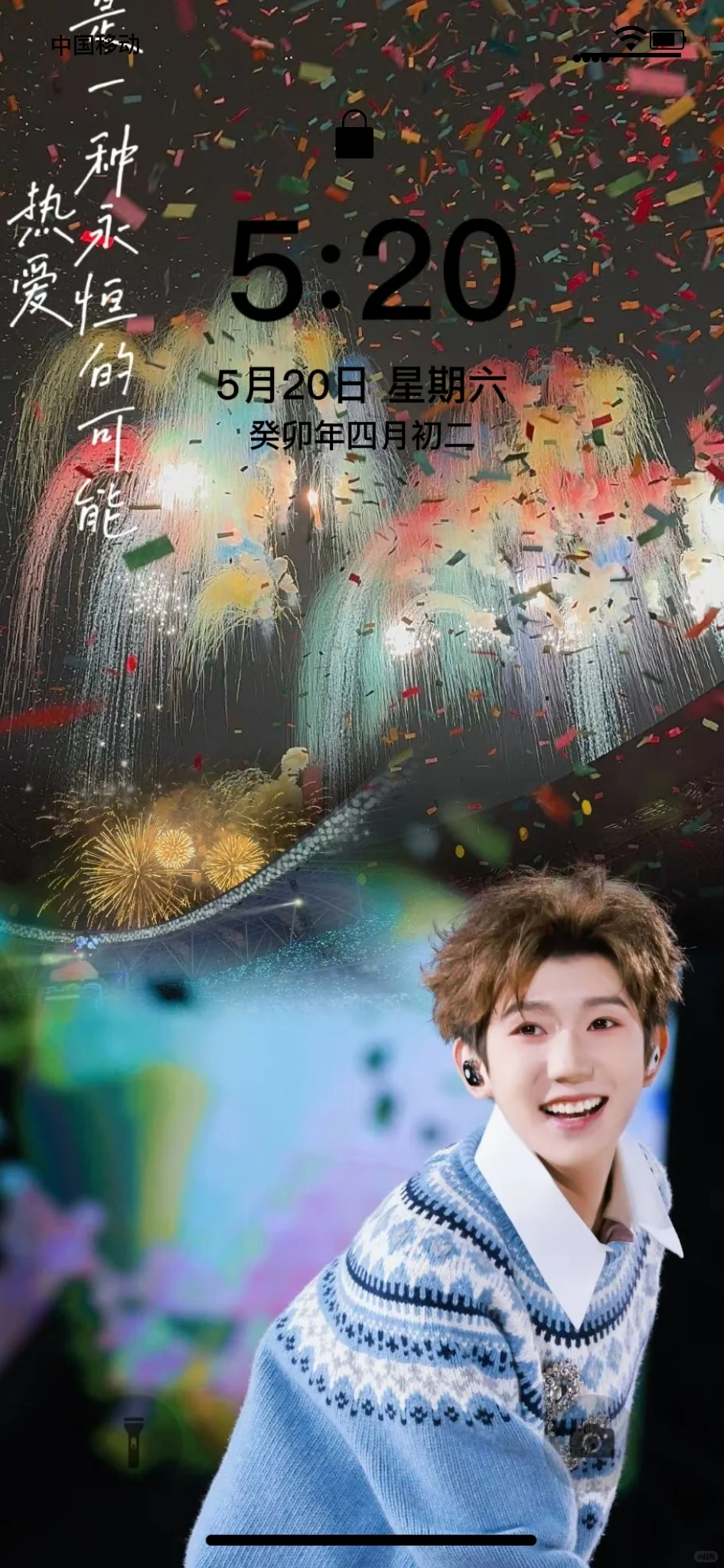 这壁纸也太好看了吧😍😍😍！😭😭