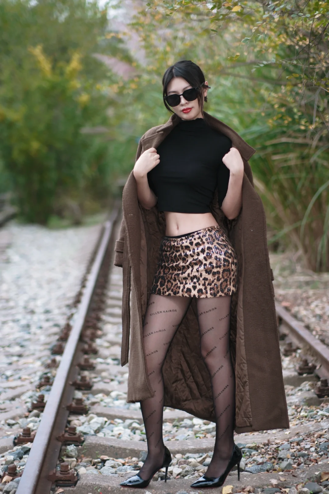 御姐拍照姿势第二波