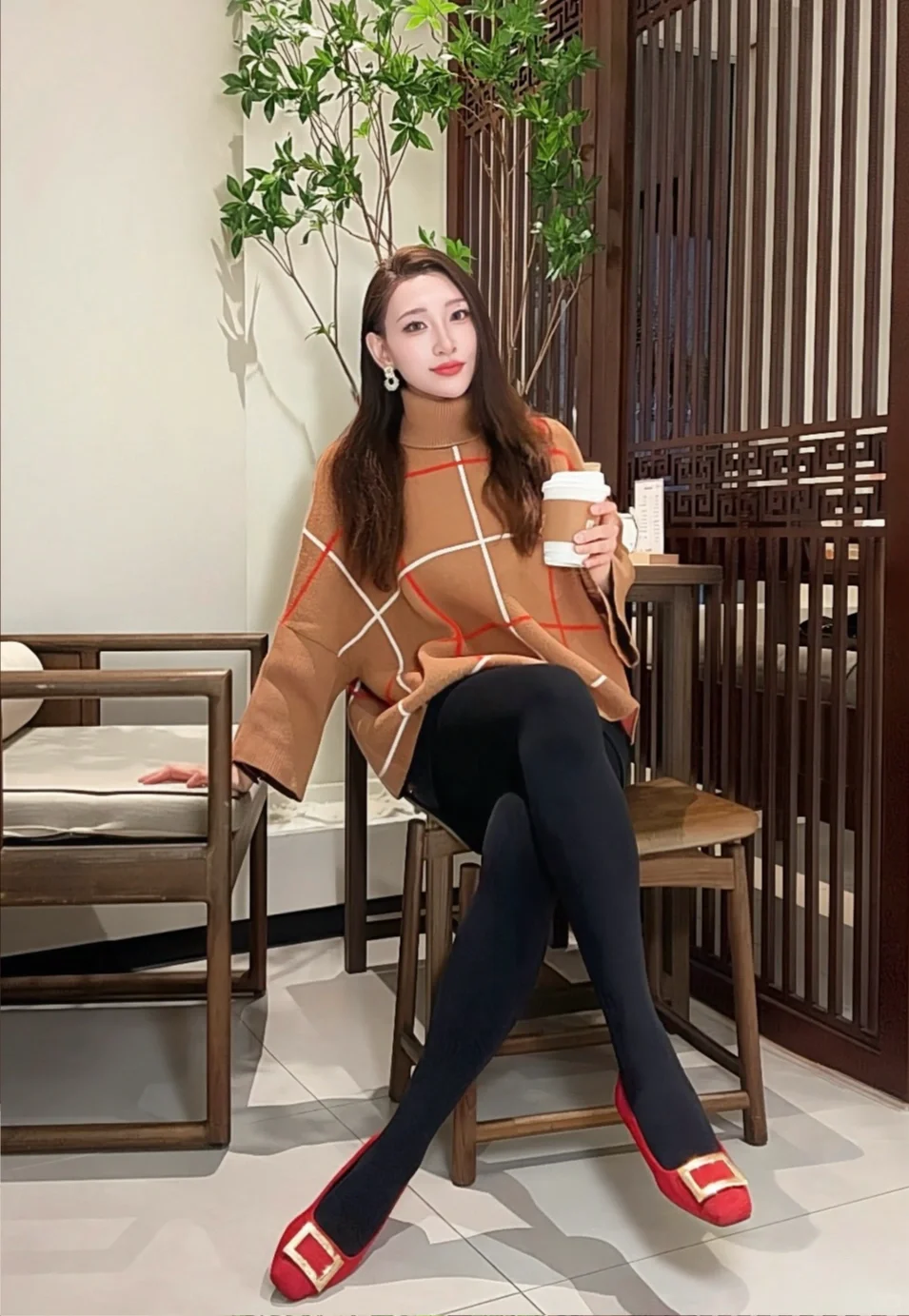 黑是保护色，红是心跳声！反差才是魅力