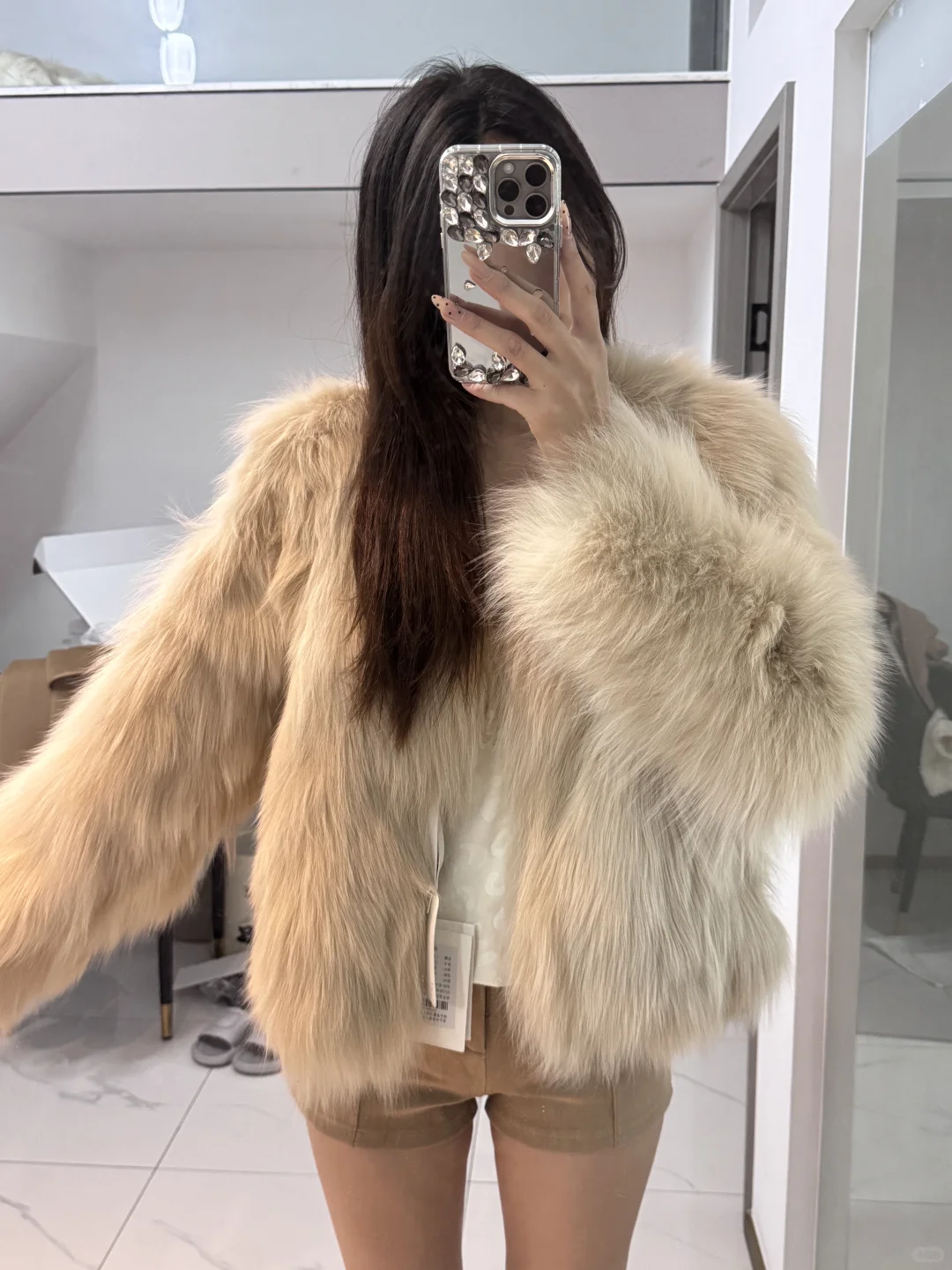 琳琳家皮草留哪件呀！