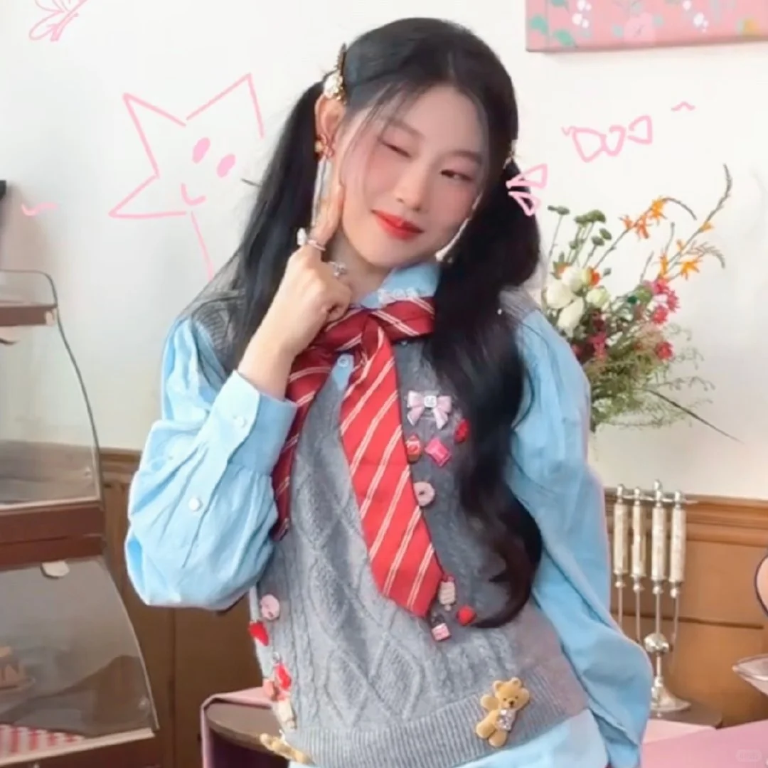 谁懂啊！沈佳润这组甜妹图直接把我甜晕了