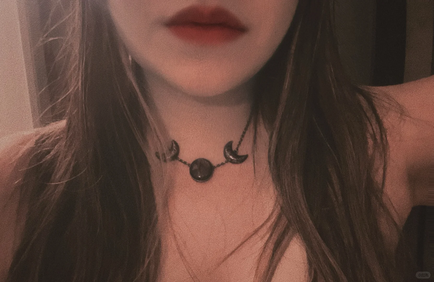 不上班的时候总想穿辣妹一些