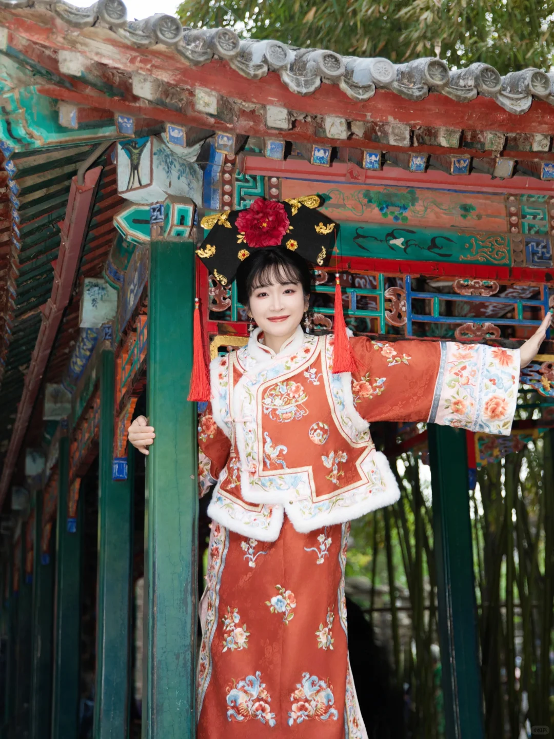 看遍了清宫写真‼️最终锁定正红旗装格格