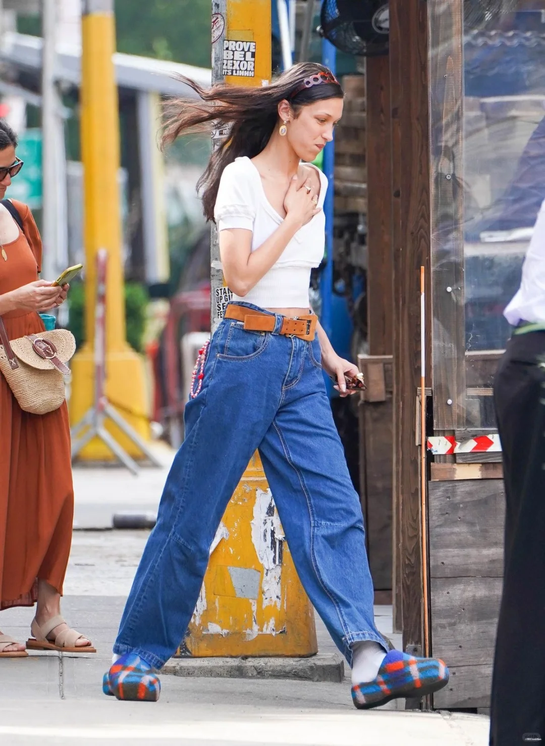 Bella Hadid 街拍合集📓Jeans复古美式穿搭