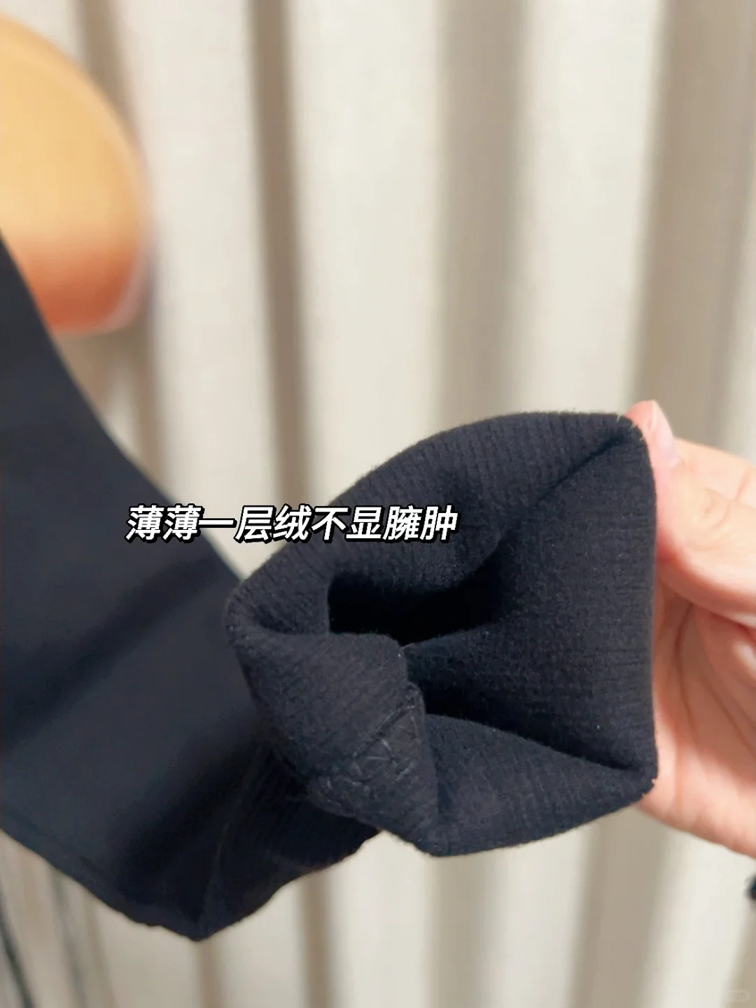 包臀裙➕长筒靴❗️巨显瘦百搭～