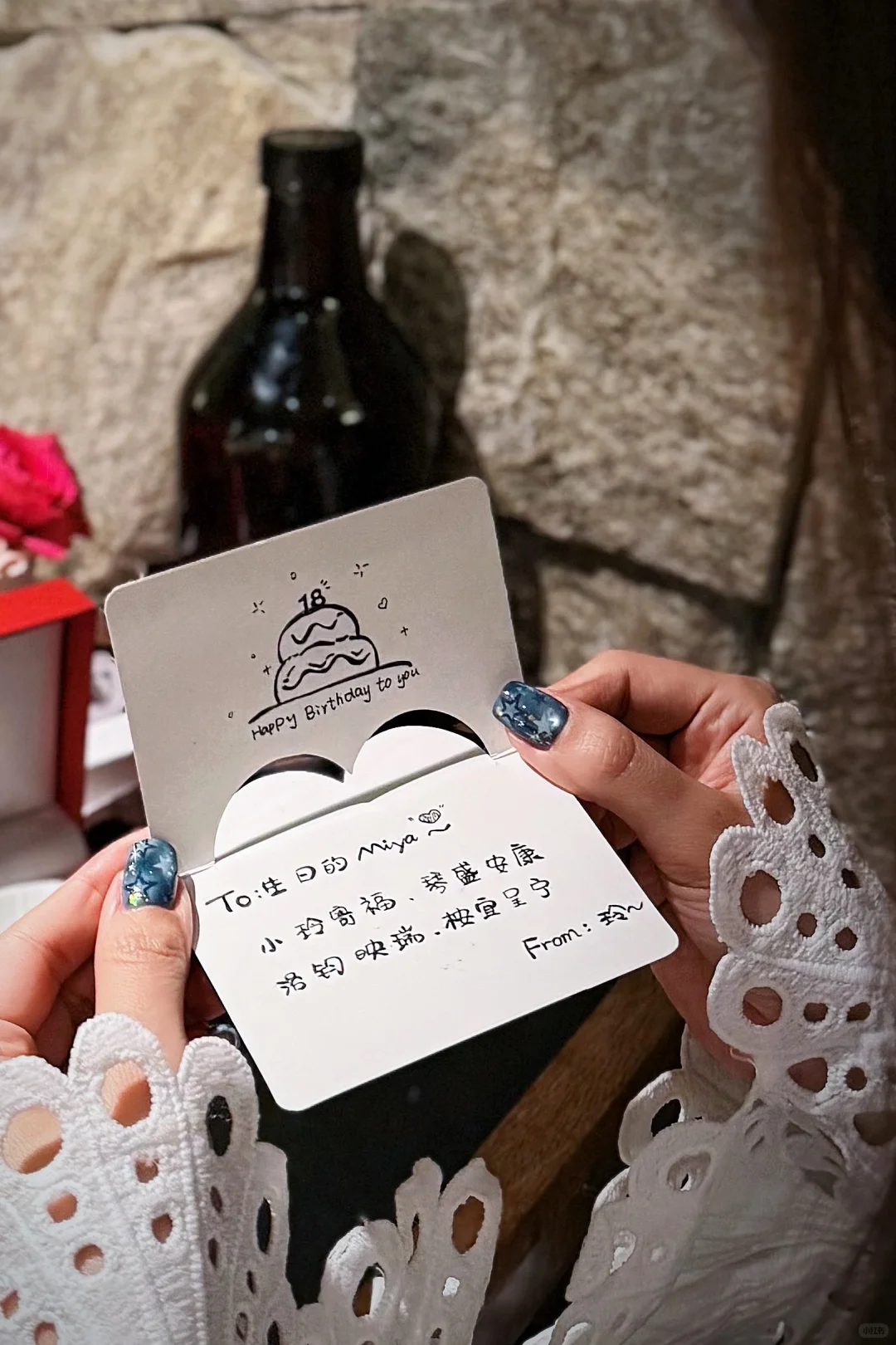 陪“显眼包”朋友过生日，美照值拉满📸