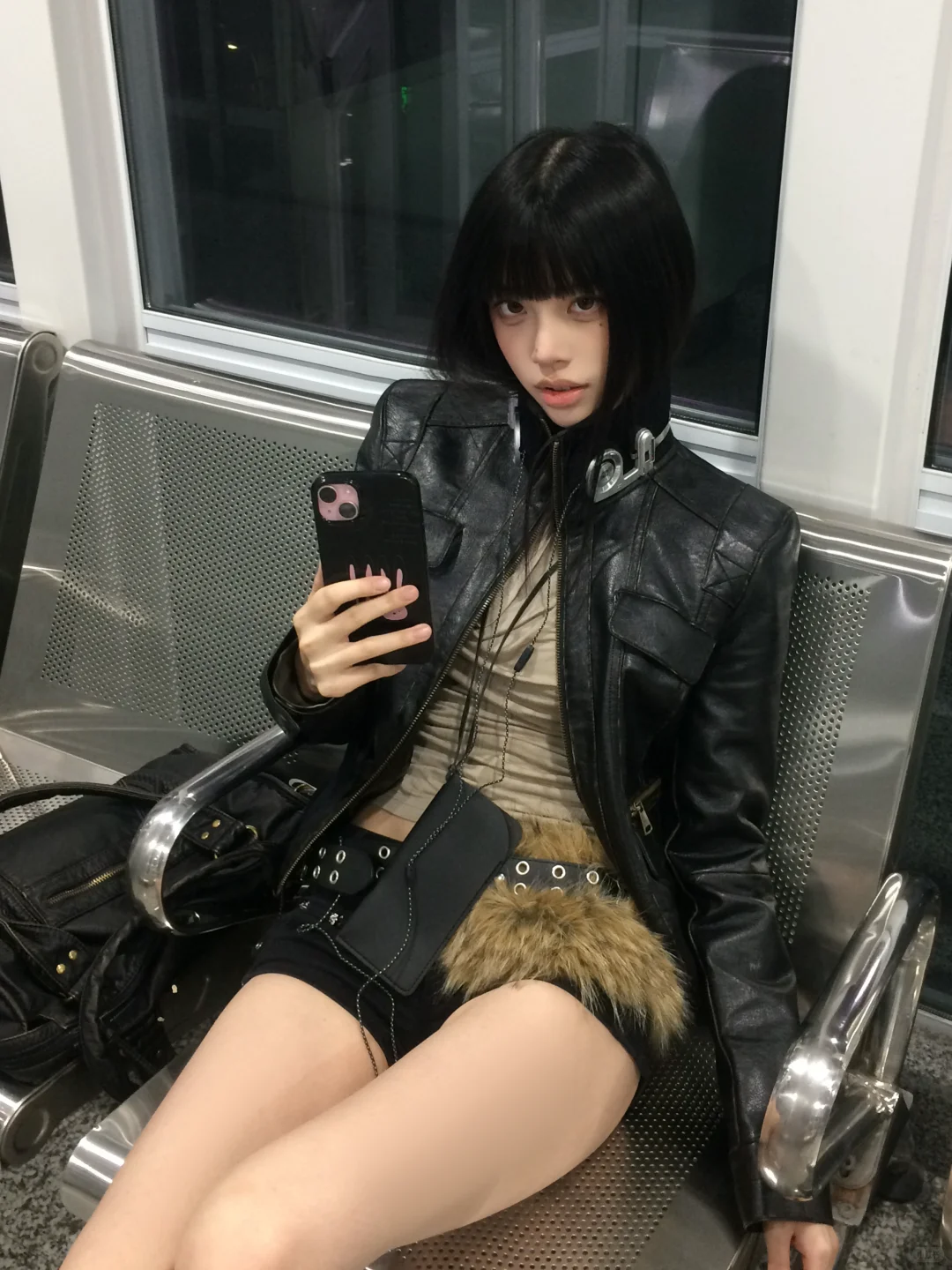 皮衣是辣妹的标配