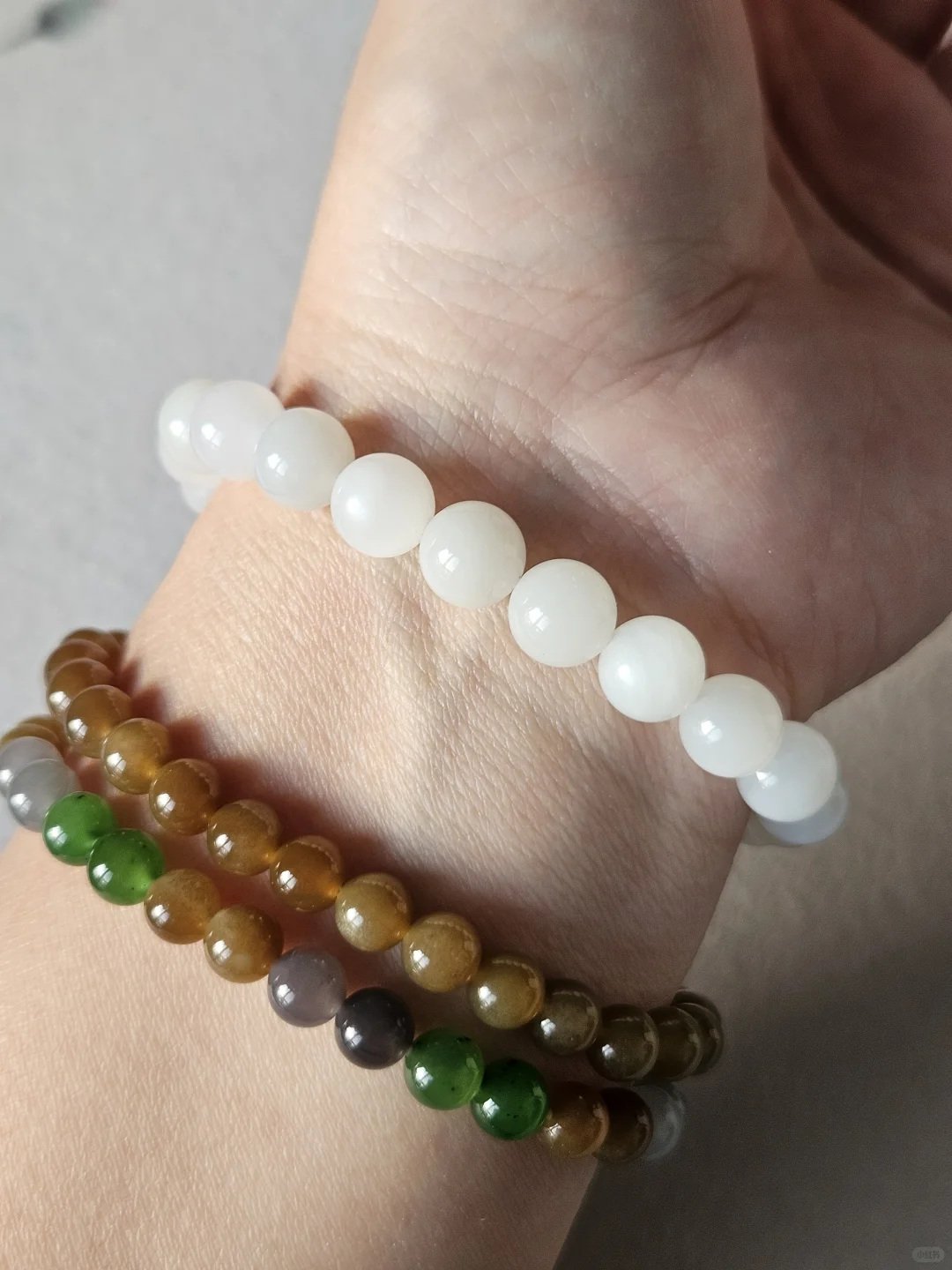 出闲置和田青海老料白玉手串卡8白冰手链女