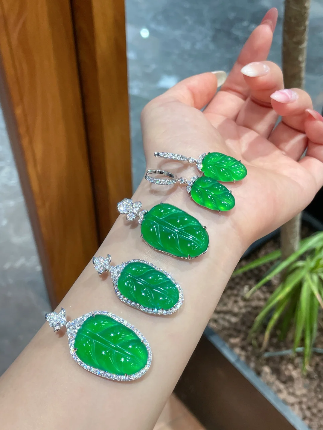 温柔又知性的满绿叶子吊坠们～🍃