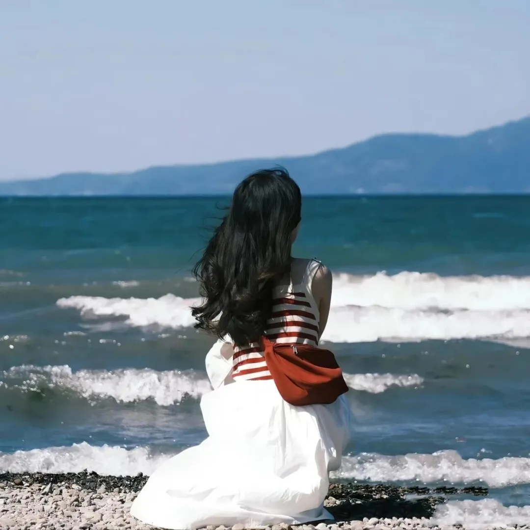 不露脸系列女头像@女生最好的风水就是自己