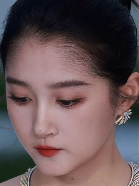 理涛：为什么关晓彤不愿意刮胎毛？