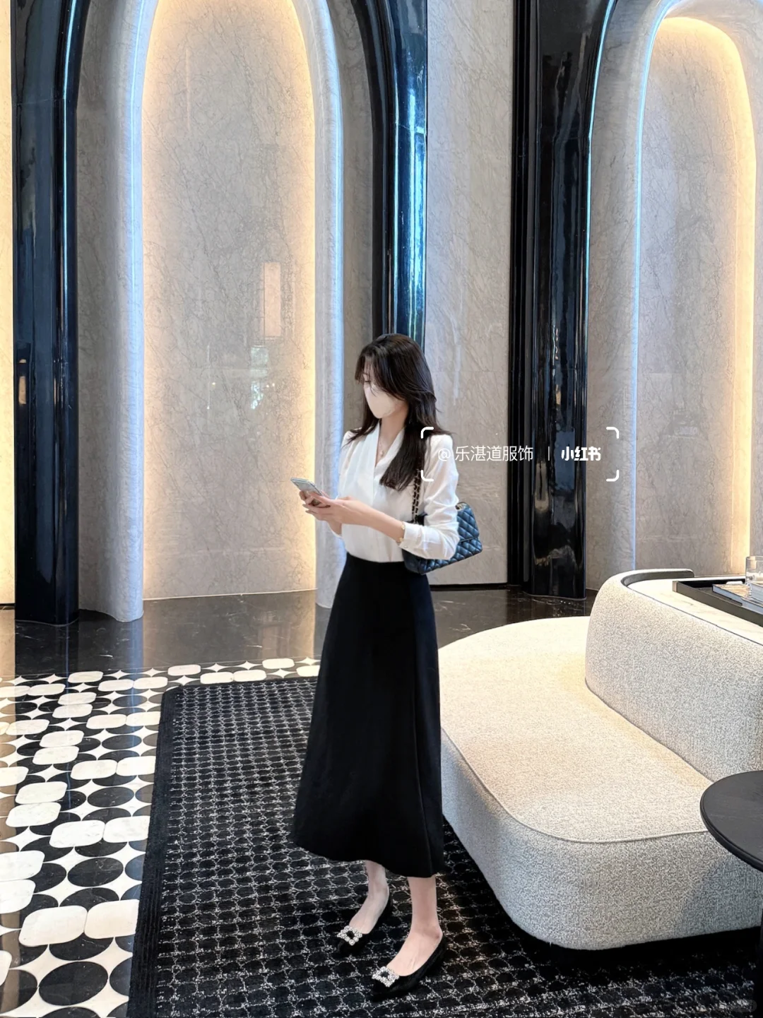 好喜欢我的新裙子！也太气质显瘦了