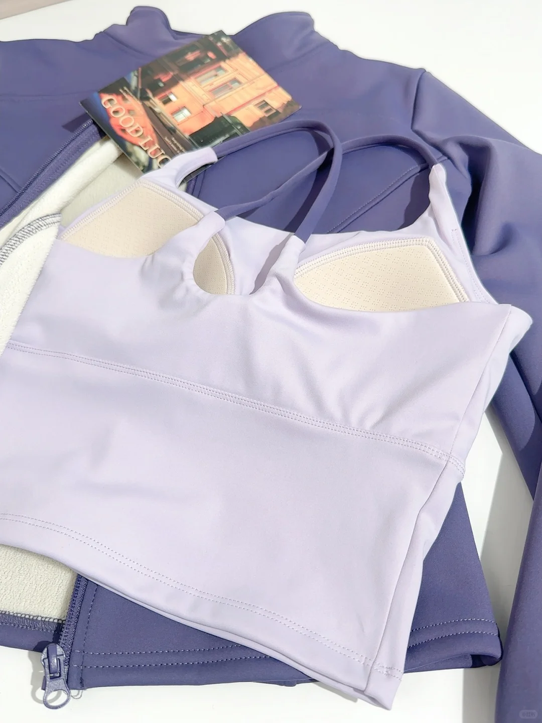 姐妹们！挖到一件很适合秋冬的吊带💰23