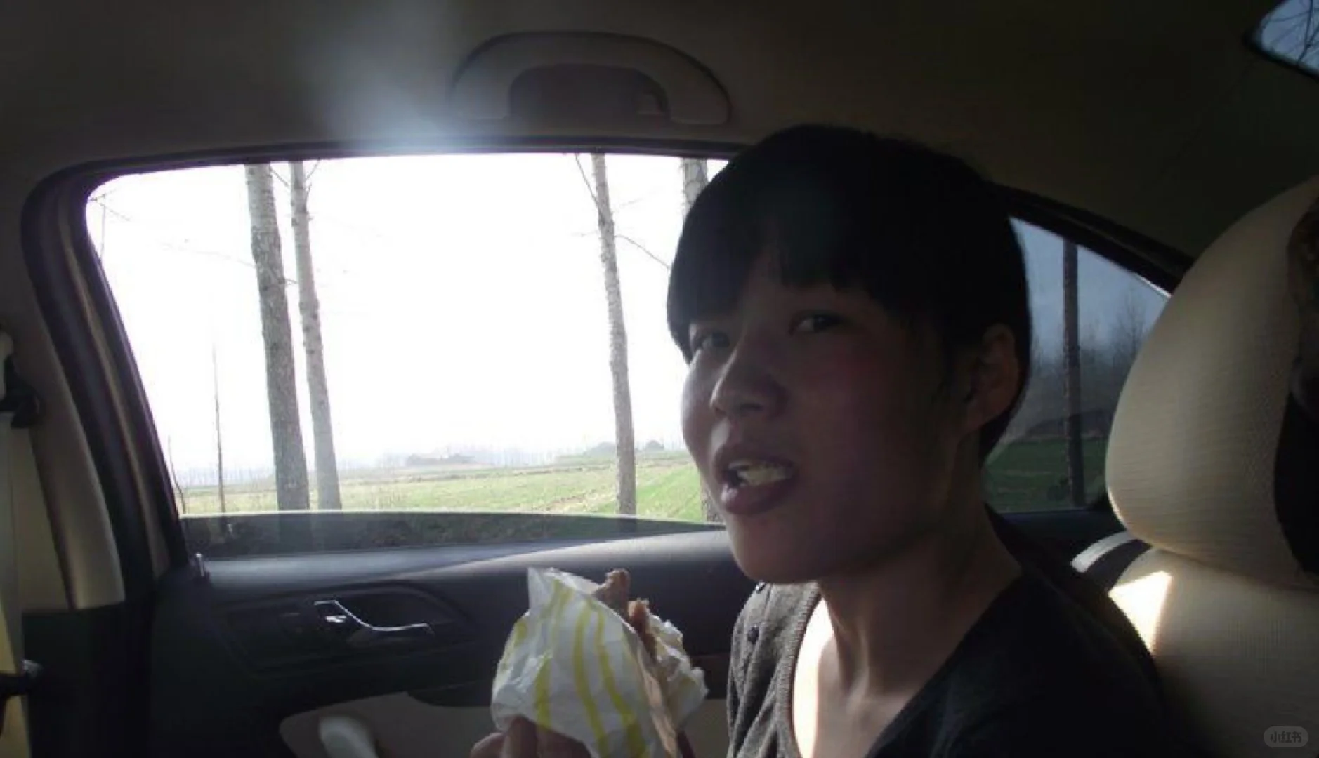 老照片，回顾美丽气质反差熟女（320/300）