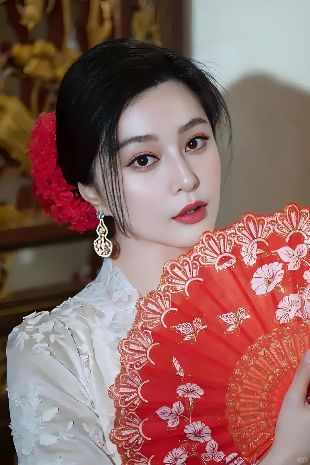 我就说范冰冰的容颜是倾国倾城谁赞成谁反对