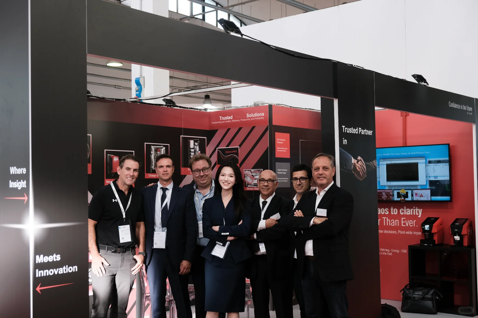 通勤出差一件搞定｜Yale西装套裙的智性魅力