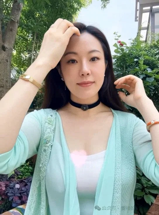 42岁，姐姐成熟，什么都懂！