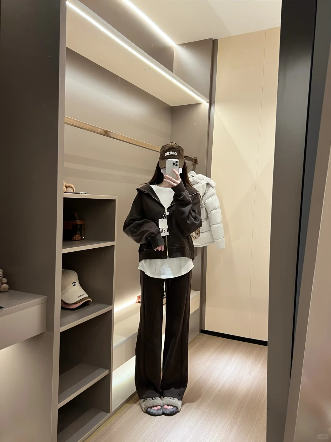 啊啊啊！这套scuba蒸馏咖啡穿搭太好看了😭😭