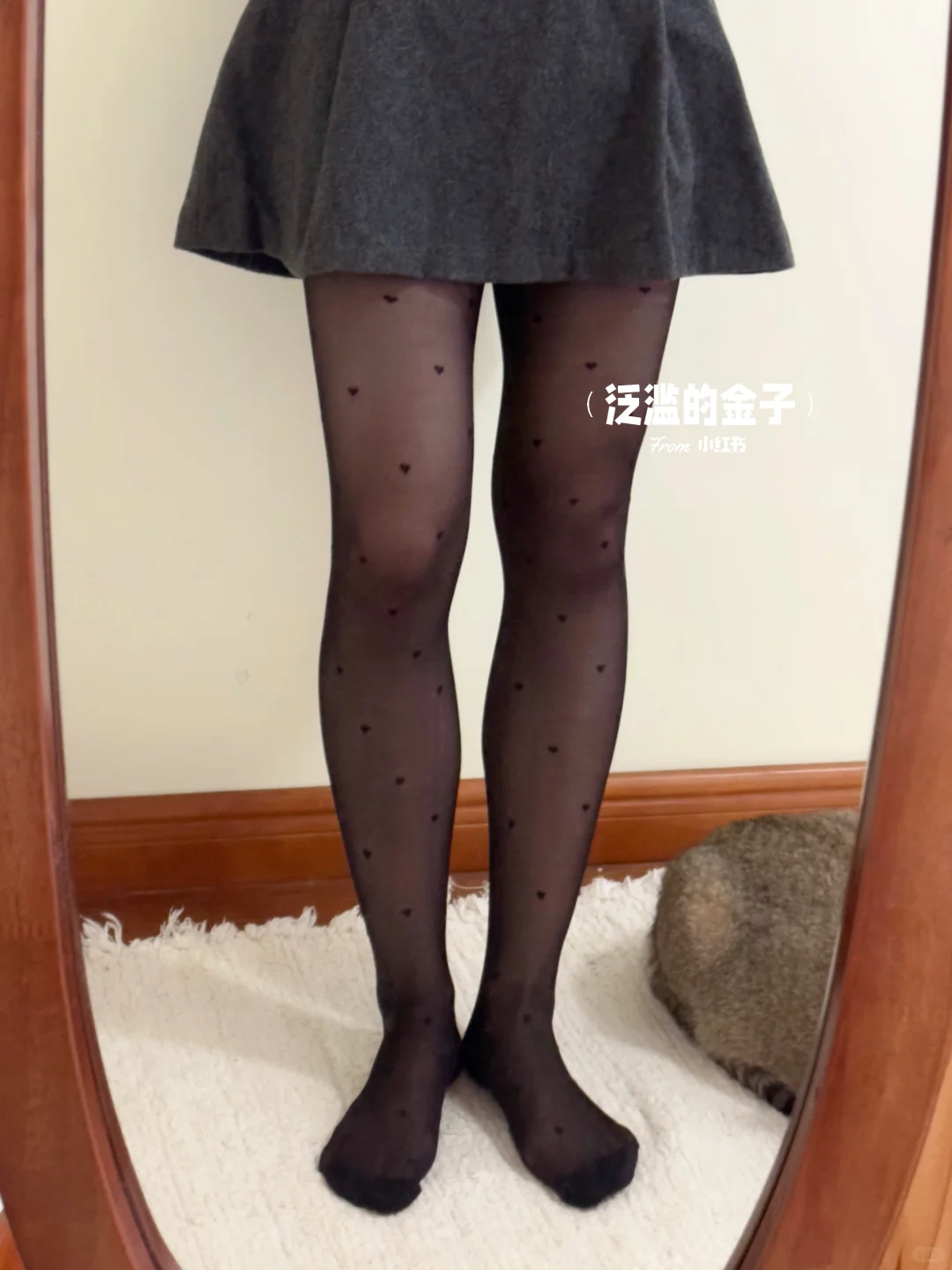 跟着Jennie穿白蕾丝⋆ •͈˽•͈ ⋆腿袜推荐