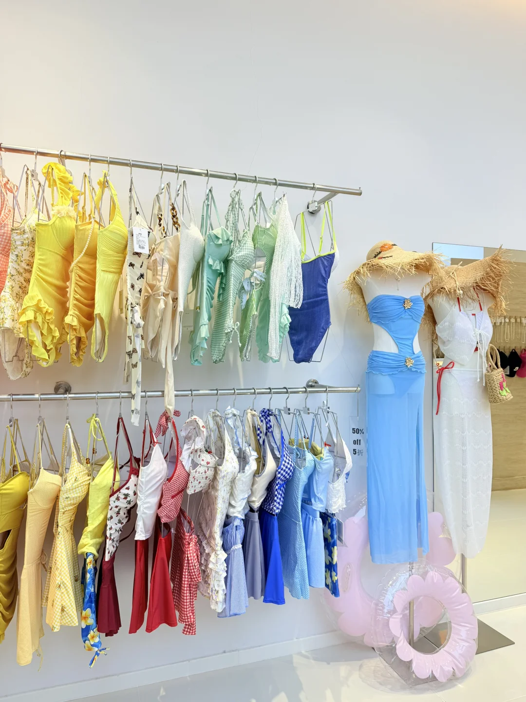 三亚买度假穿搭预算500能搭出3套高级穿搭