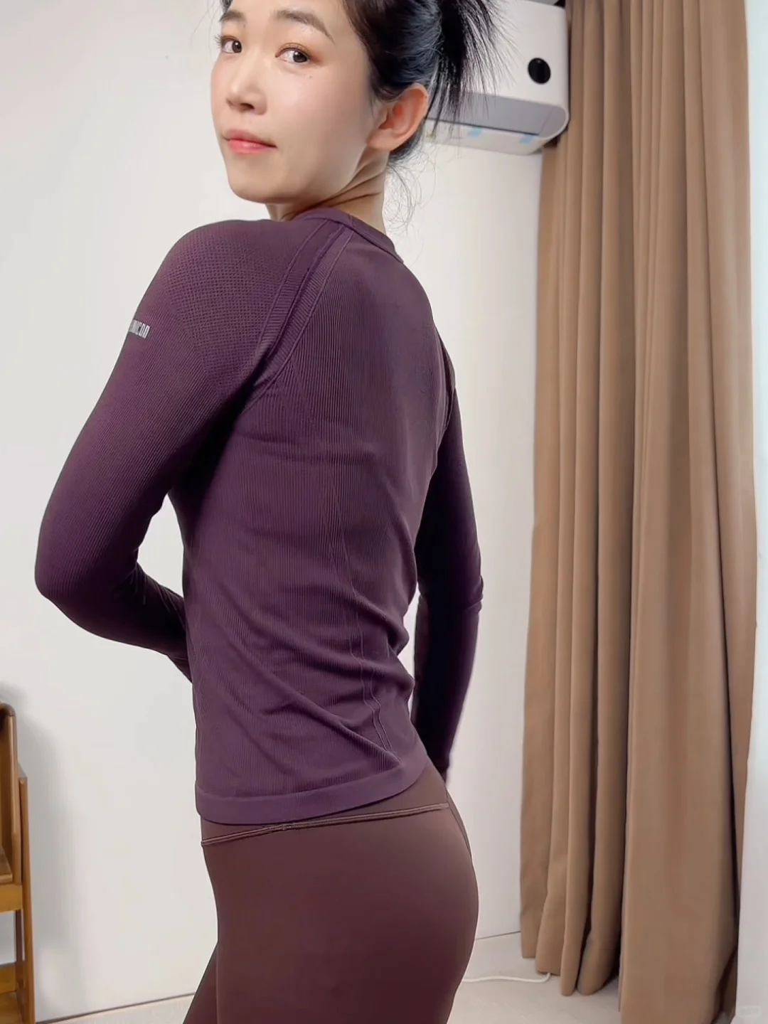 乌梅紫瑜伽长袖💜再次美到我❗整个人发光