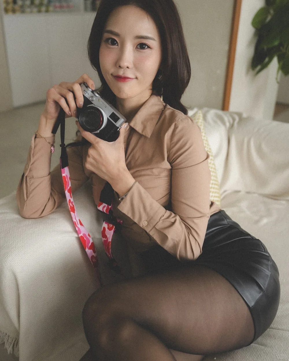 韩国棒子还是可以一眼分辨出来的