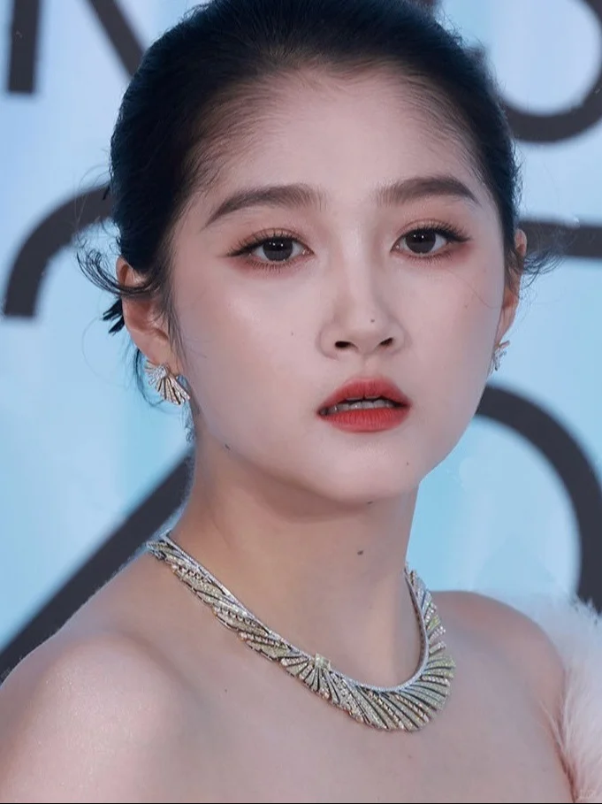 理涛：为什么关晓彤不愿意刮胎毛？