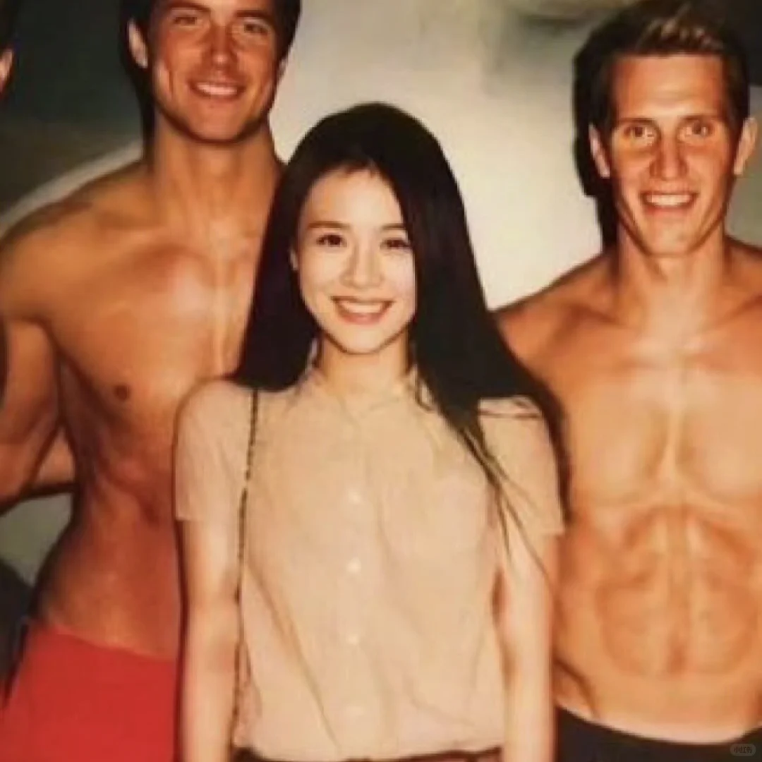 古早马思纯头像