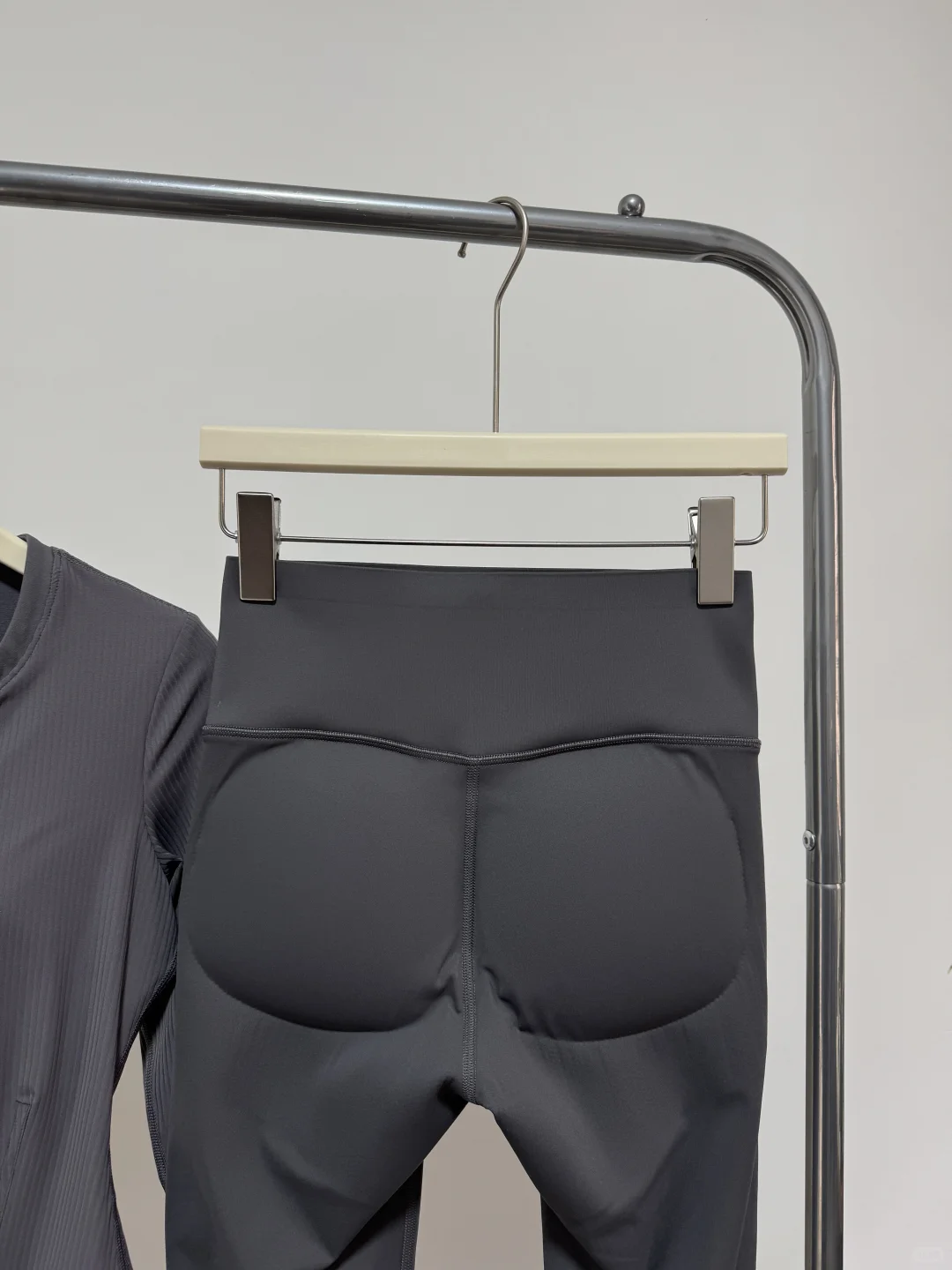 屁垫瑜伽裤打网球真香了？