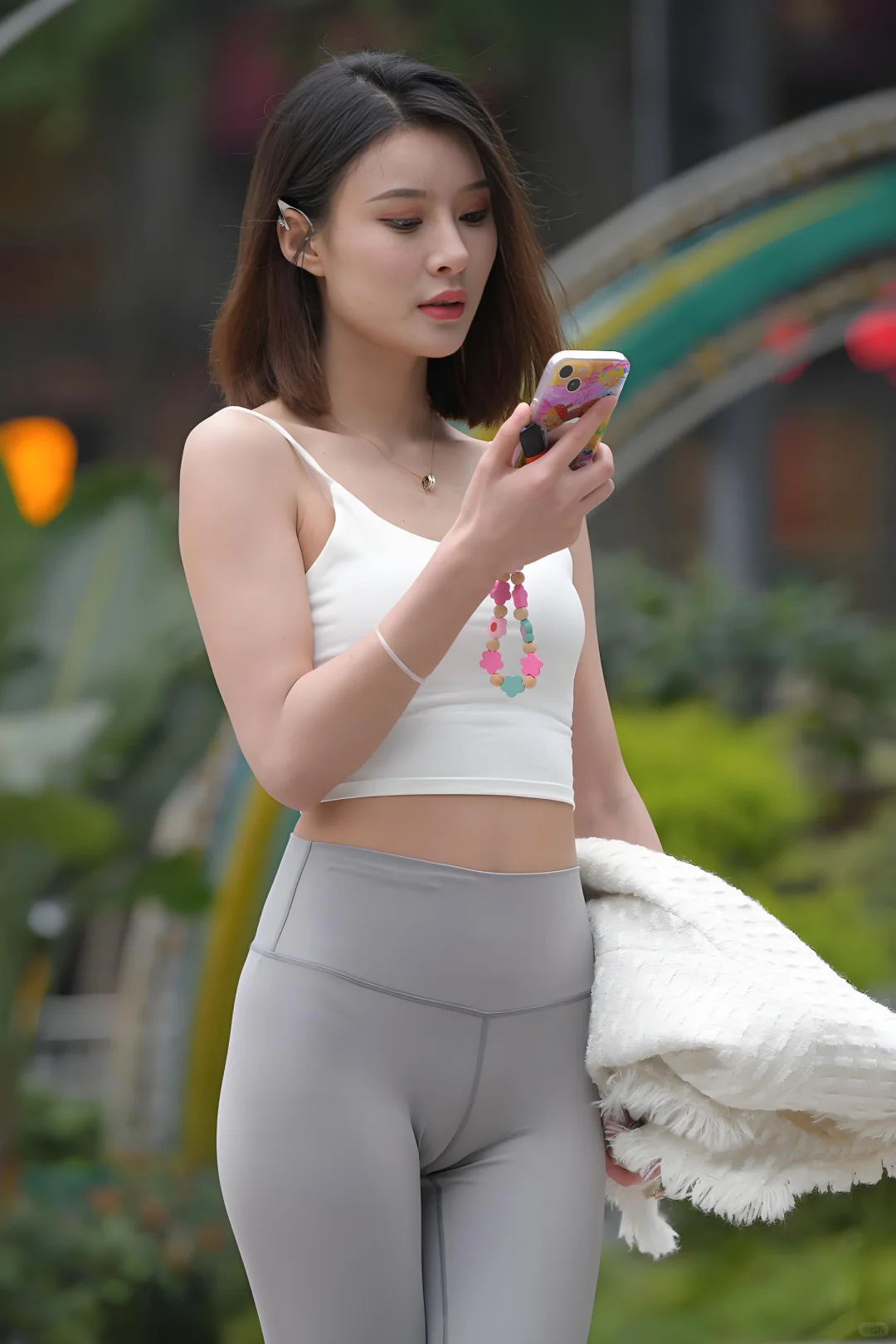 瑜伽裤真的好显身材