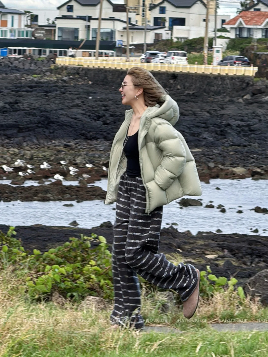 🌊海边亲子ootd｜把“松弛感”穿在身上！