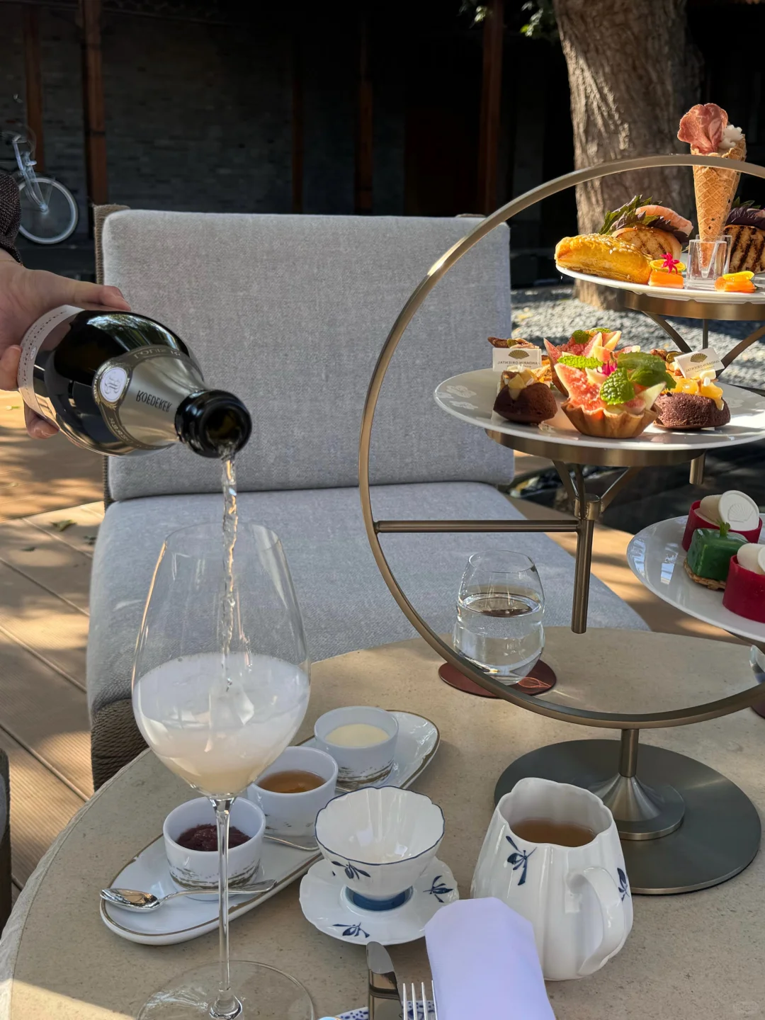 秋天All white 白丝穿搭