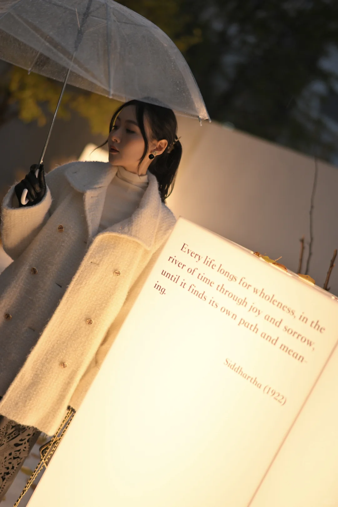 火焰一样危险又迷人的女人