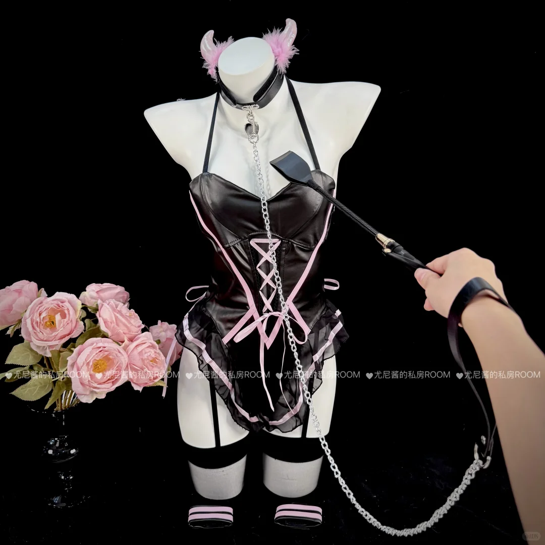 又乖又甜的黑粉色套装哦～🎀🖤