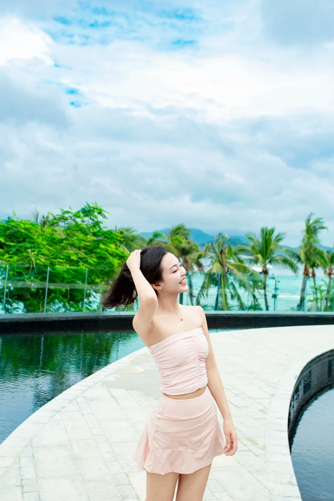 普拉提女孩👧🏻｜海边运动风穿搭