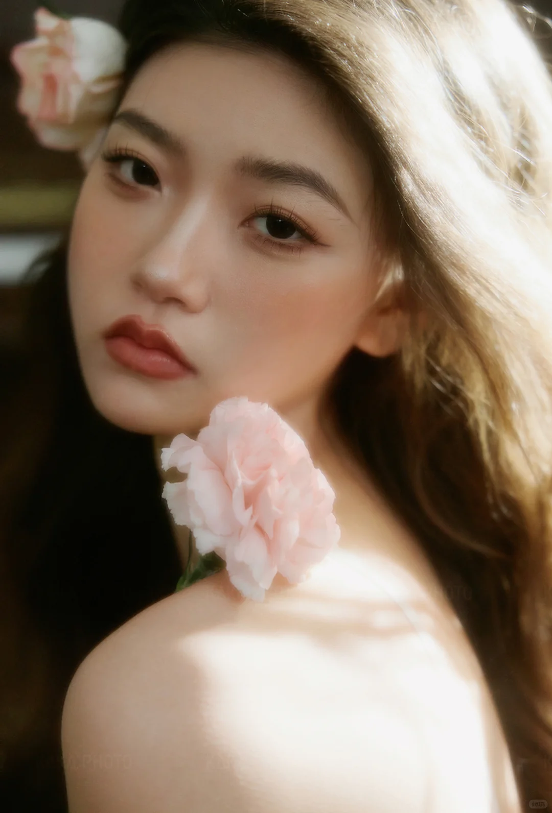 🌷鲜花和少女的适配度是百分百吧！私房照