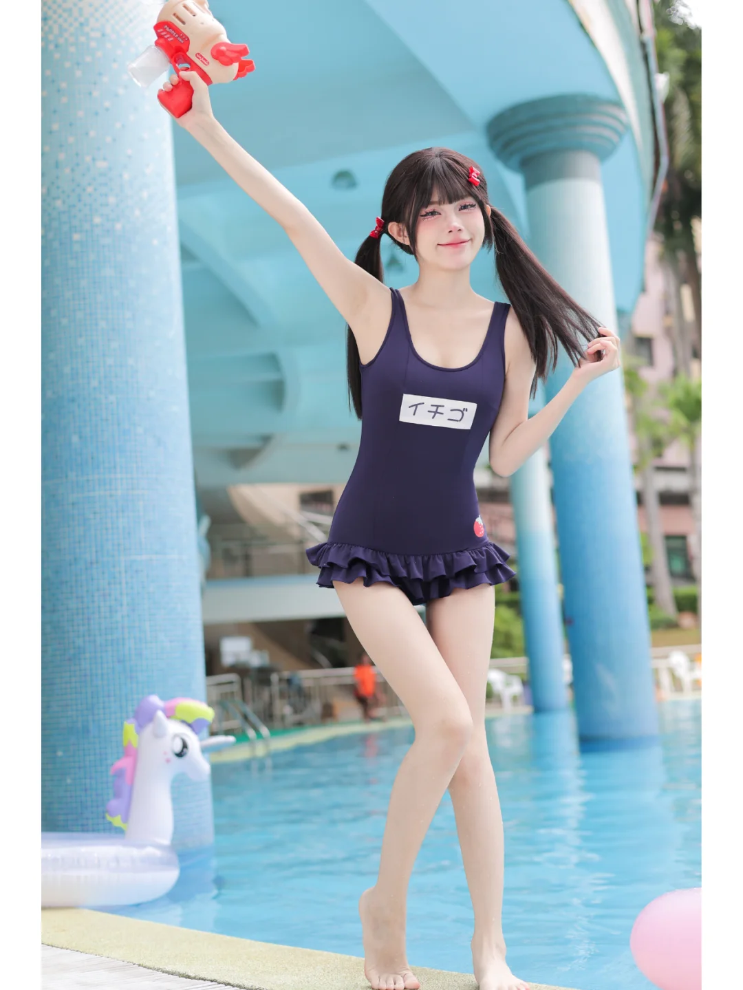 坠萌的草莓连体泳衣诞生啦！