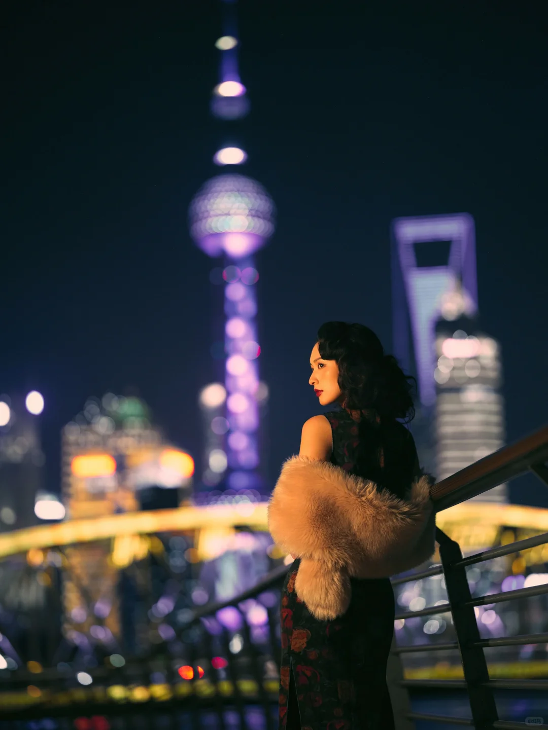 上海外滩🌃夜景旗袍写真｜尽显妩媚风姿～💋