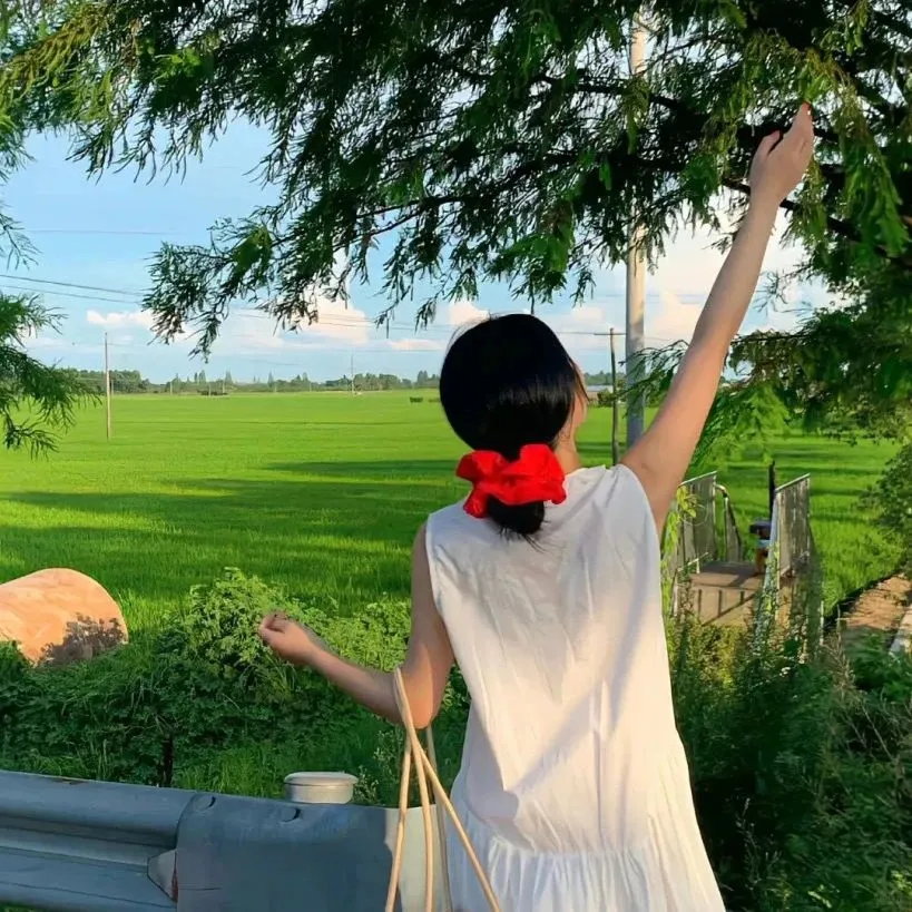 不露脸系列女头像@女生最好的风水就是自己