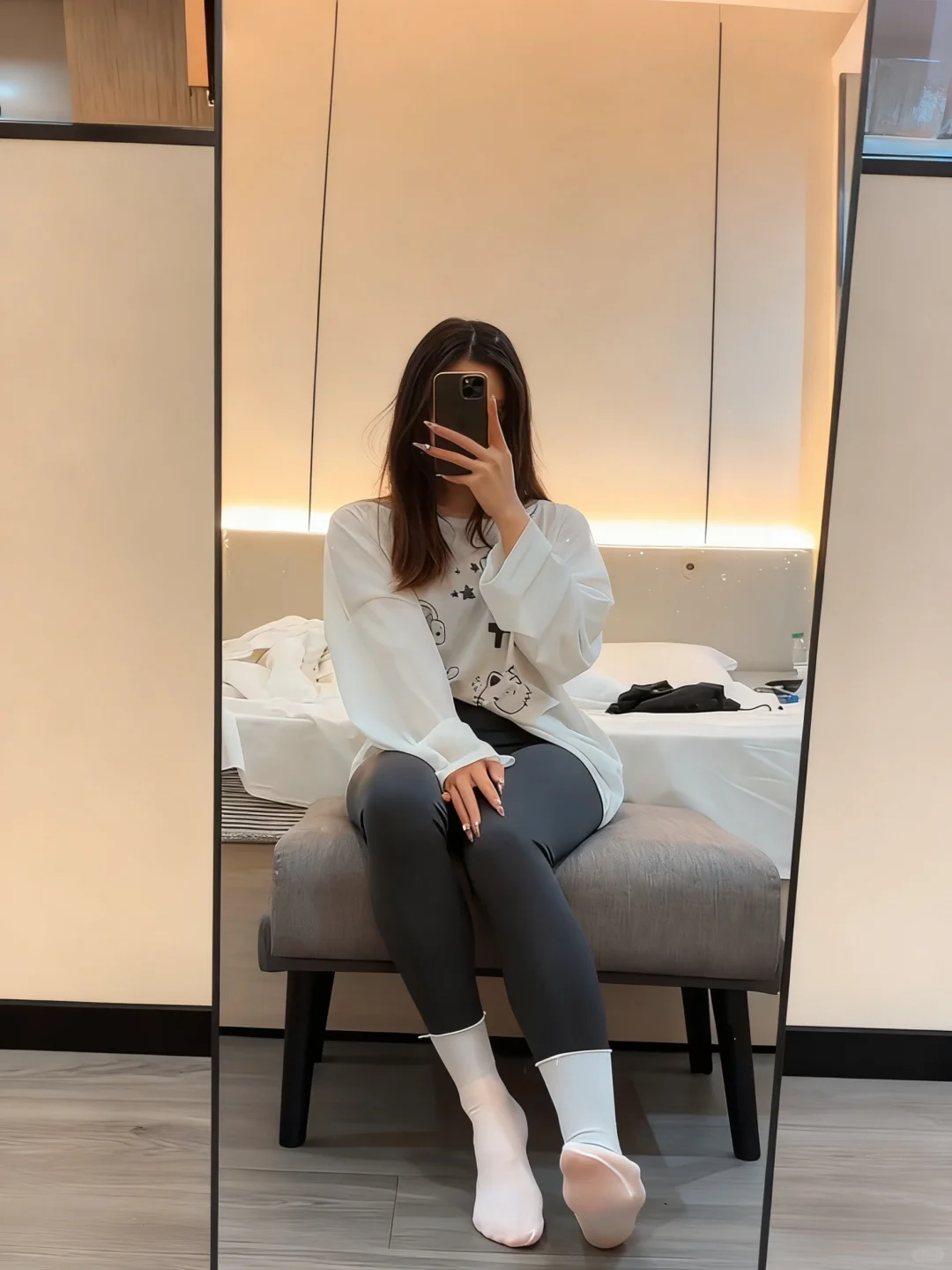 解锁瑜伽裤穿搭！白袜一穿秒变时髦精🧦