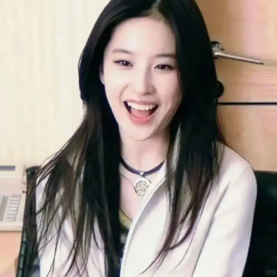 刘亦菲高能量头像一组