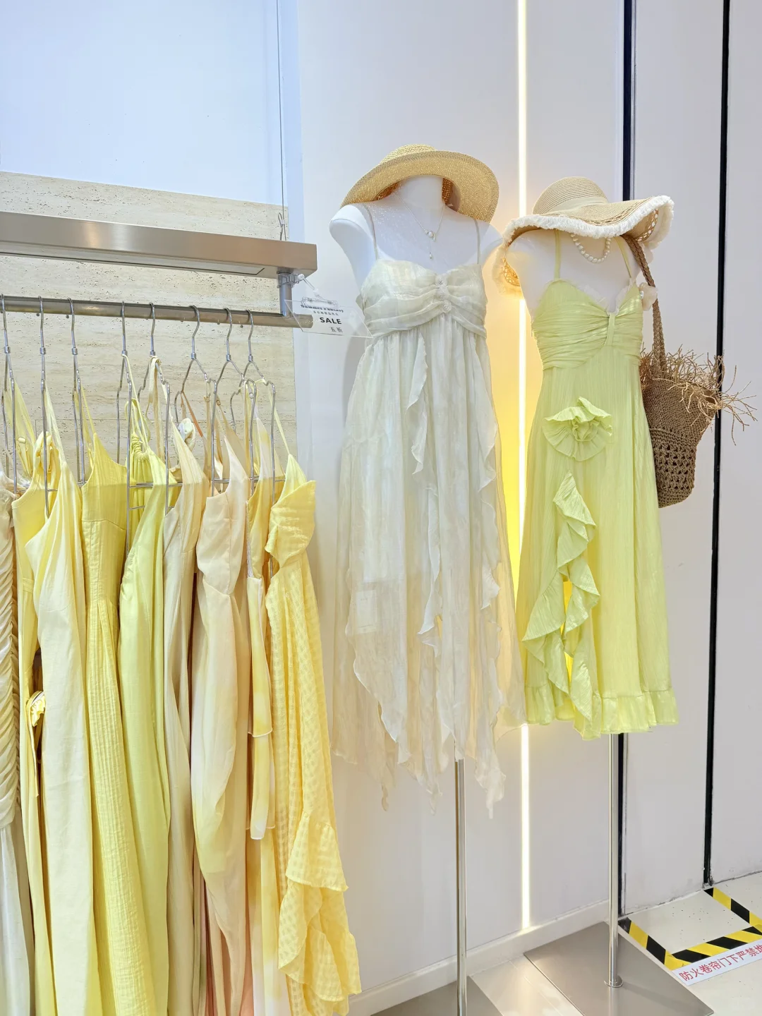 三亚买度假穿搭预算500能搭出3套高级穿搭