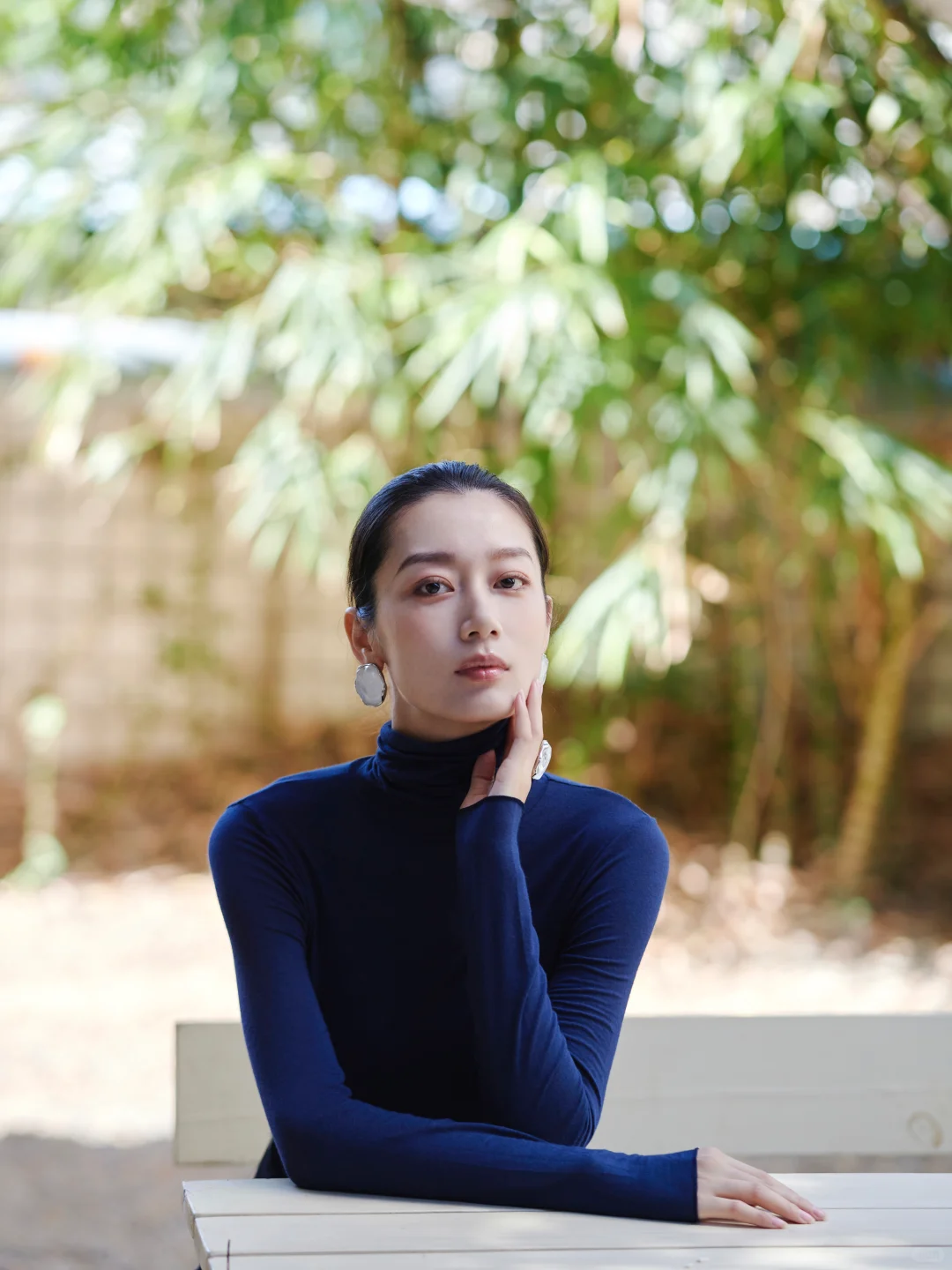 方圆脸不适合幼态 就适合大大方方