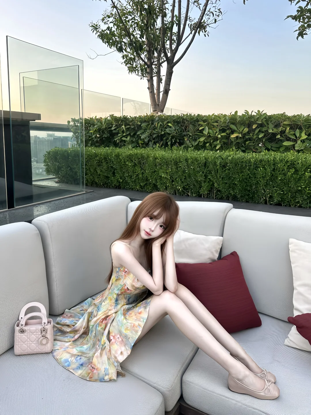 喜欢这种娇贵感～