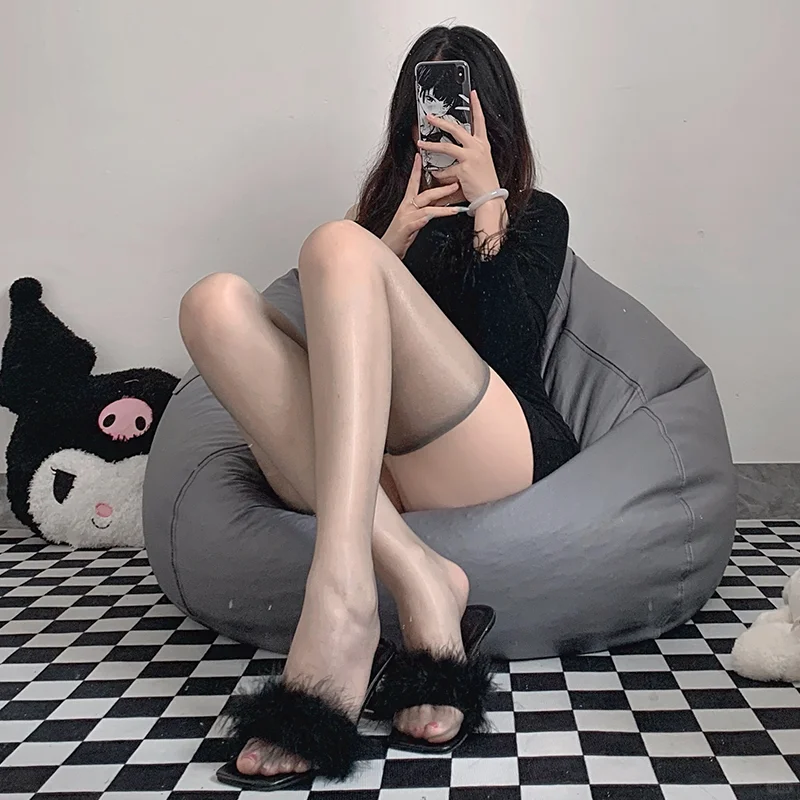 和腿合个照吧！油光袜