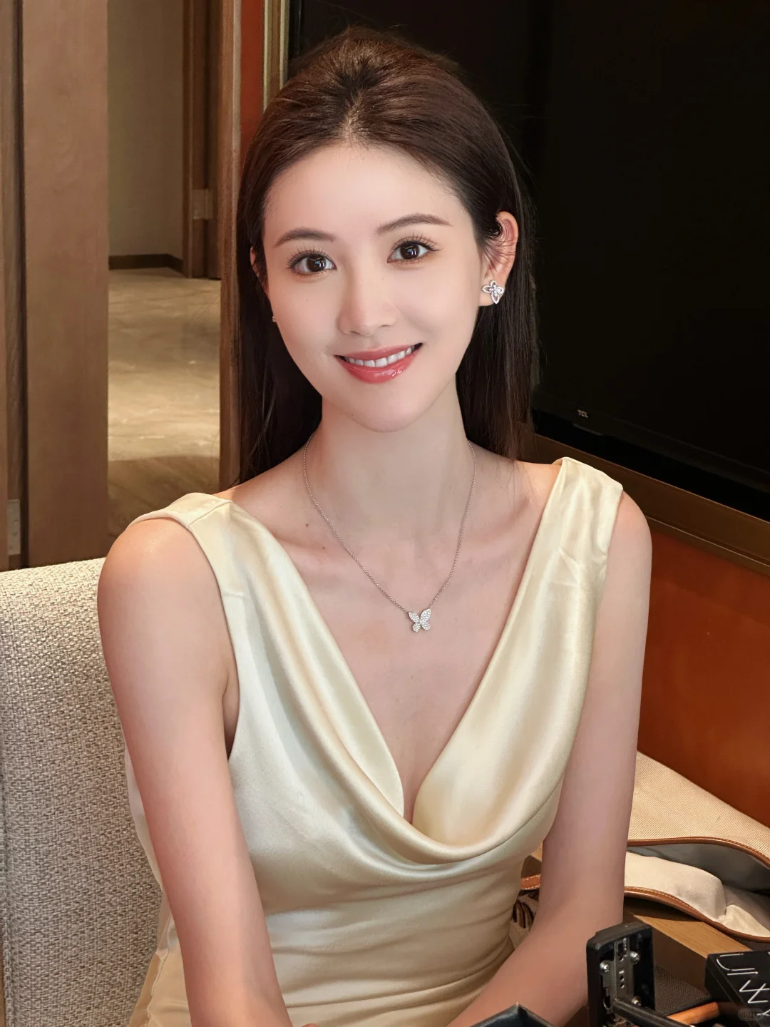 live一个清透裸妆🧐