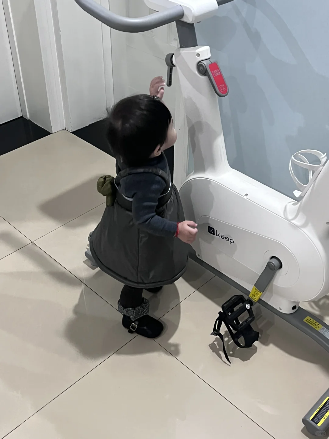 小圆点AlittleDot深秋灰裙子试穿