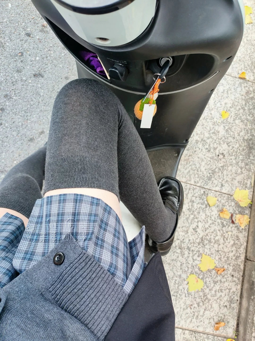 最近异常迷恋深色系