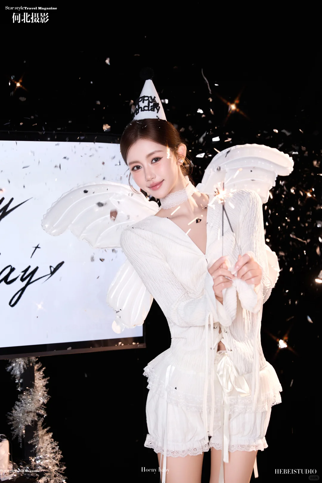 白纱裙+小翅膀=今天的限定天使